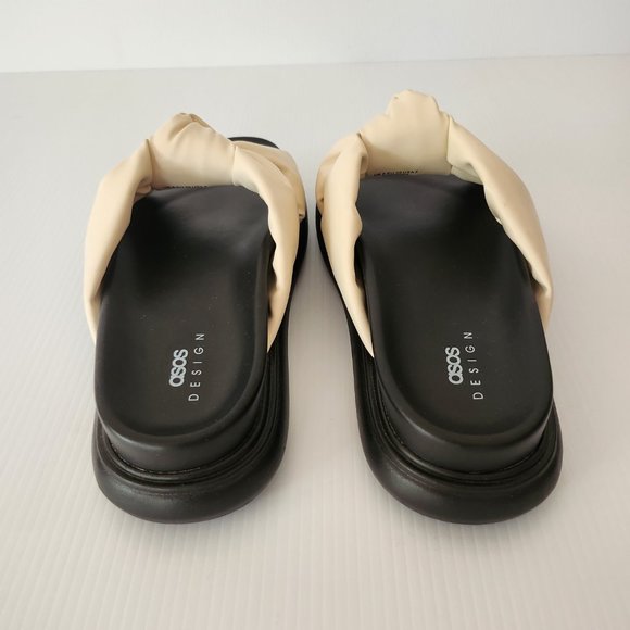 Asos Design Chunky Sandals Light Beige / Cream Slides Knot Top Size 8 Womens - Picture 8 of 9